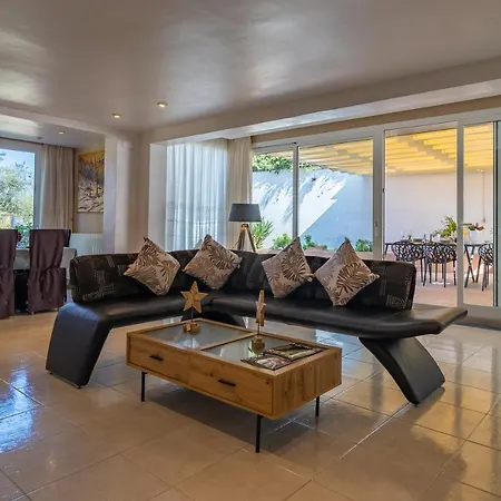 Lux Gallery Familiar Piscina Privada Barbacoa Aire Acondicionado فيلة يوريت دي مار