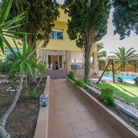 Lux Gallery Familiar Piscina Privada Barbacoa Aire Acondicionado *