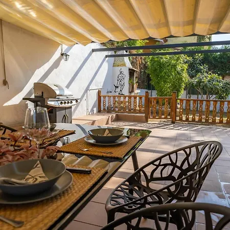 Lux Gallery, Ideal Familias O Grupos Con Piscina & Aircon