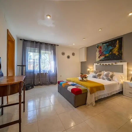 Lux Gallery, Ideal Familias O Grupos Con Piscina & Aircon